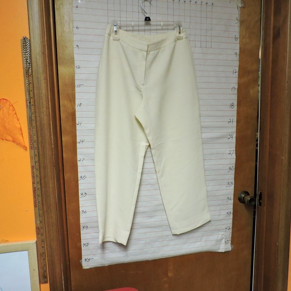 RALPH LAUREN, woman's petite slacks, sz 10P white - Picture 6 of 12